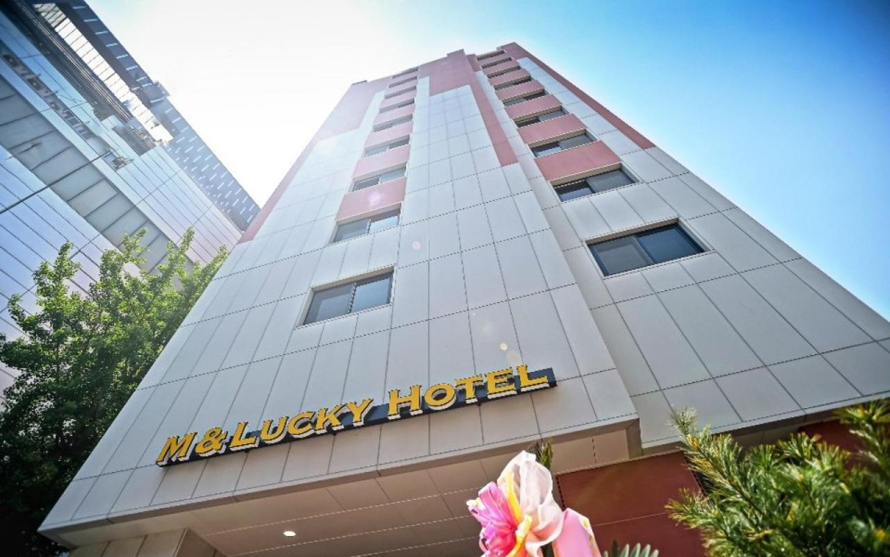 Mnlucky Hotel ソウル特別市 エクステリア 写真