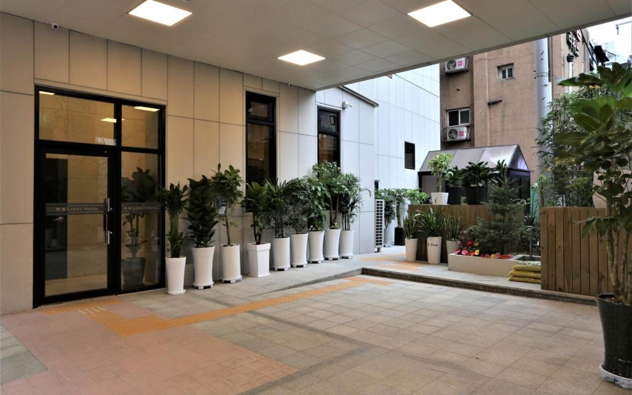 Mnlucky Hotel ソウル特別市 エクステリア 写真